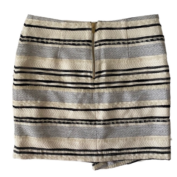 Never Worn Black & Cream Striped Wool Blend Skirt - Picture 2 of 7